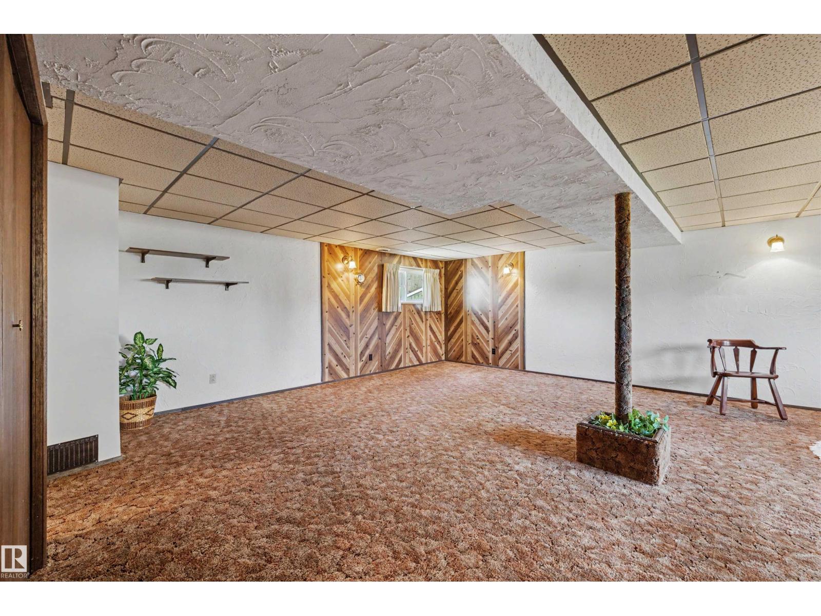 9703 104 St Property Photo 18