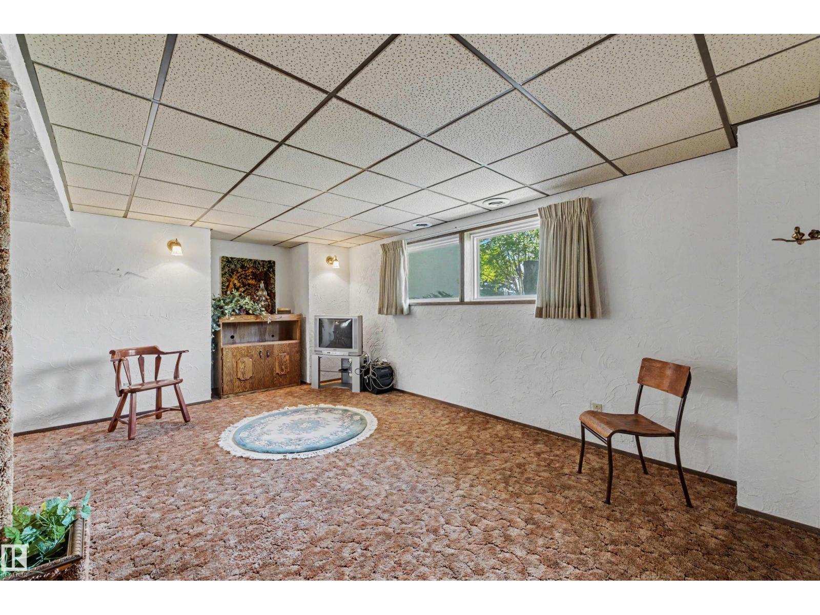 9703 104 St Property Photo 19