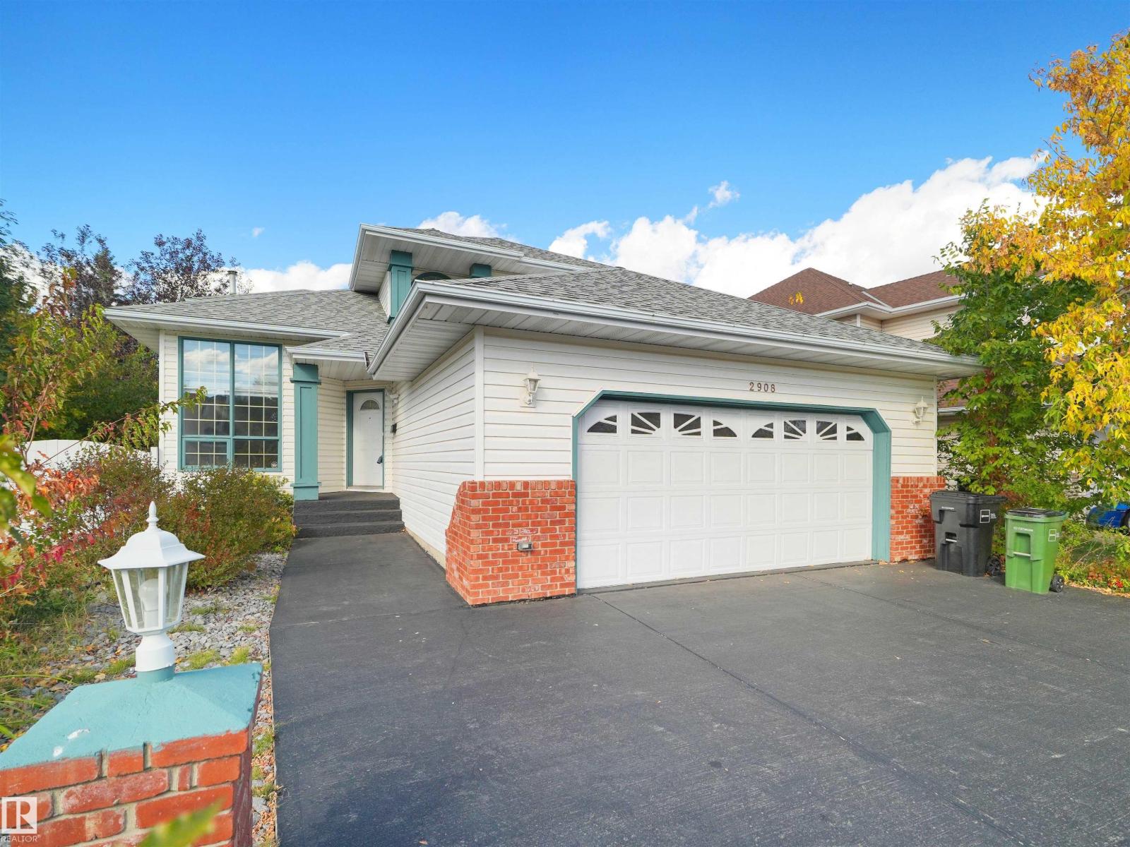 2908 44a Av Nw Property Photo 7