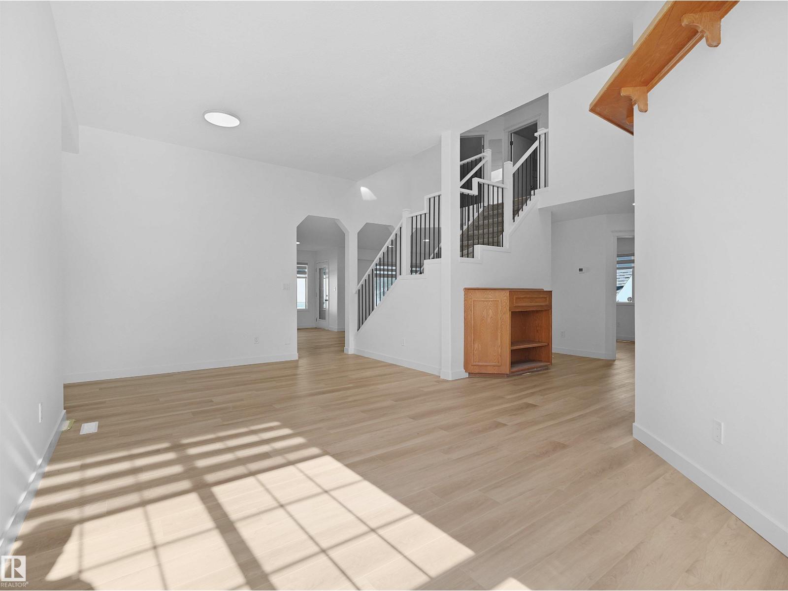 2908 44a Av Nw Property Photo 13