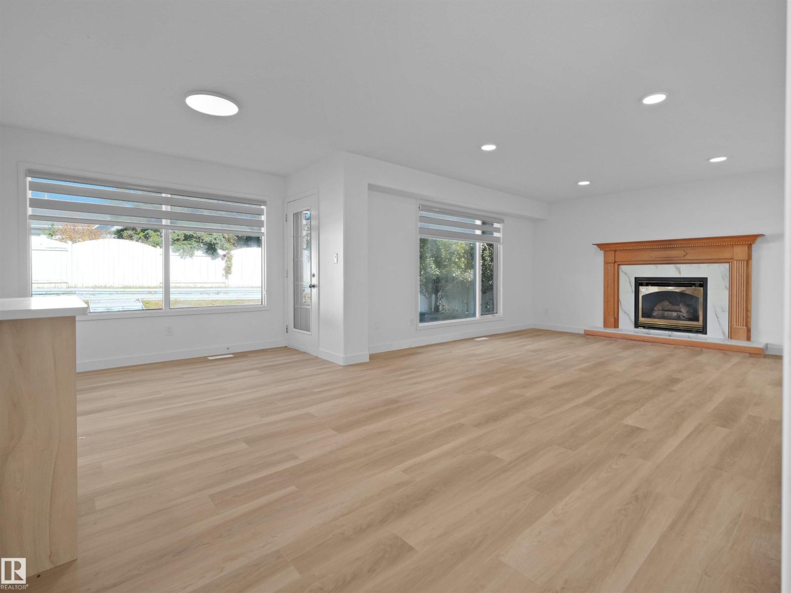 2908 44a Av Nw Property Photo 20
