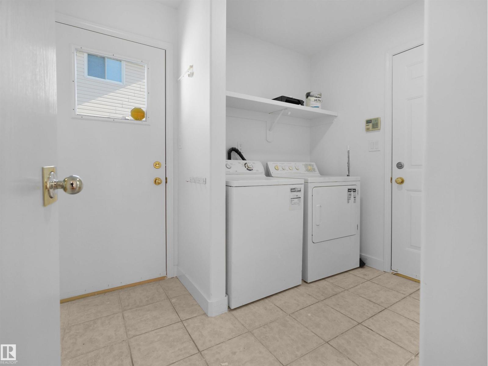 2908 44a Av Nw Property Photo 25