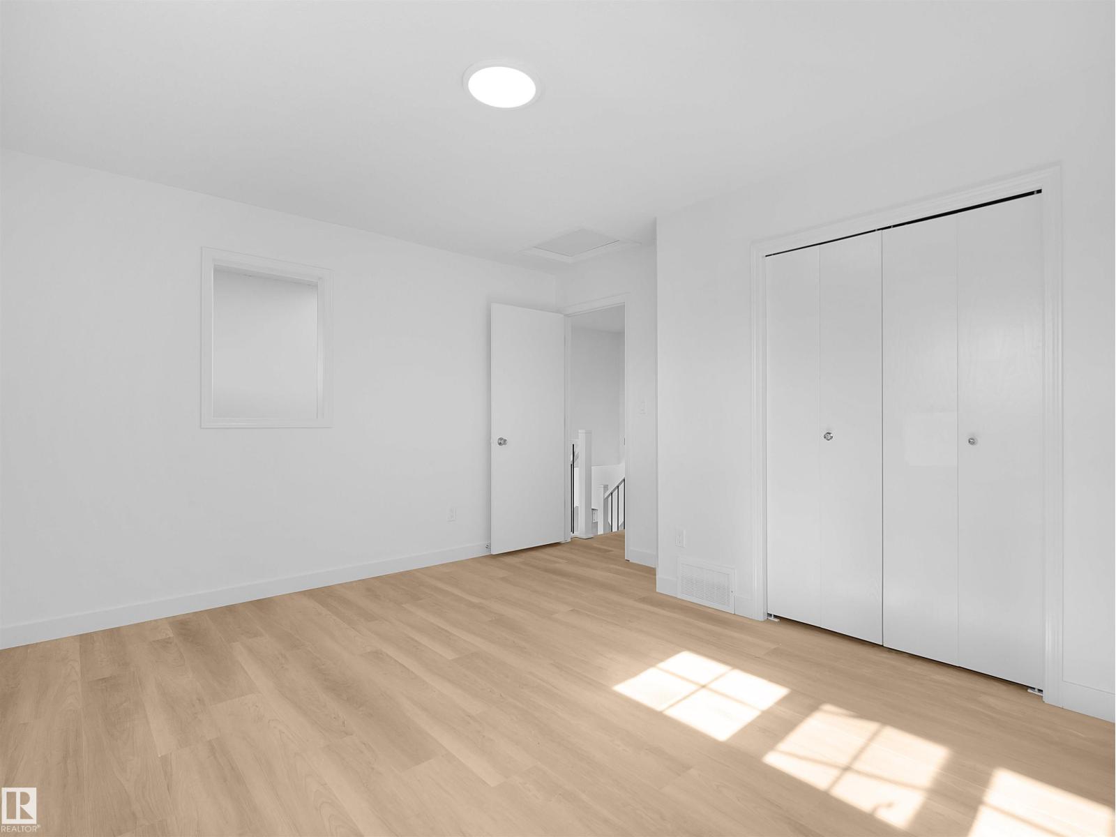 2908 44a Av Nw Property Photo 30