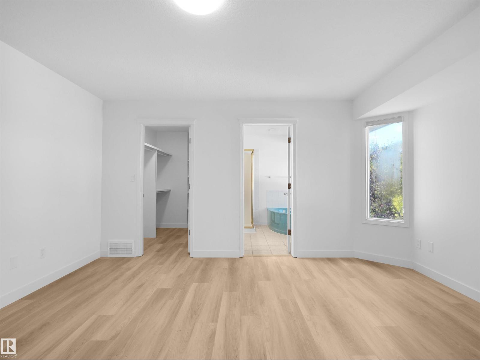 2908 44a Av Nw Property Photo 37