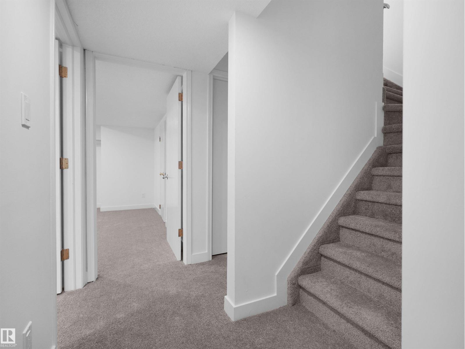 2908 44a Av Nw Property Photo 42