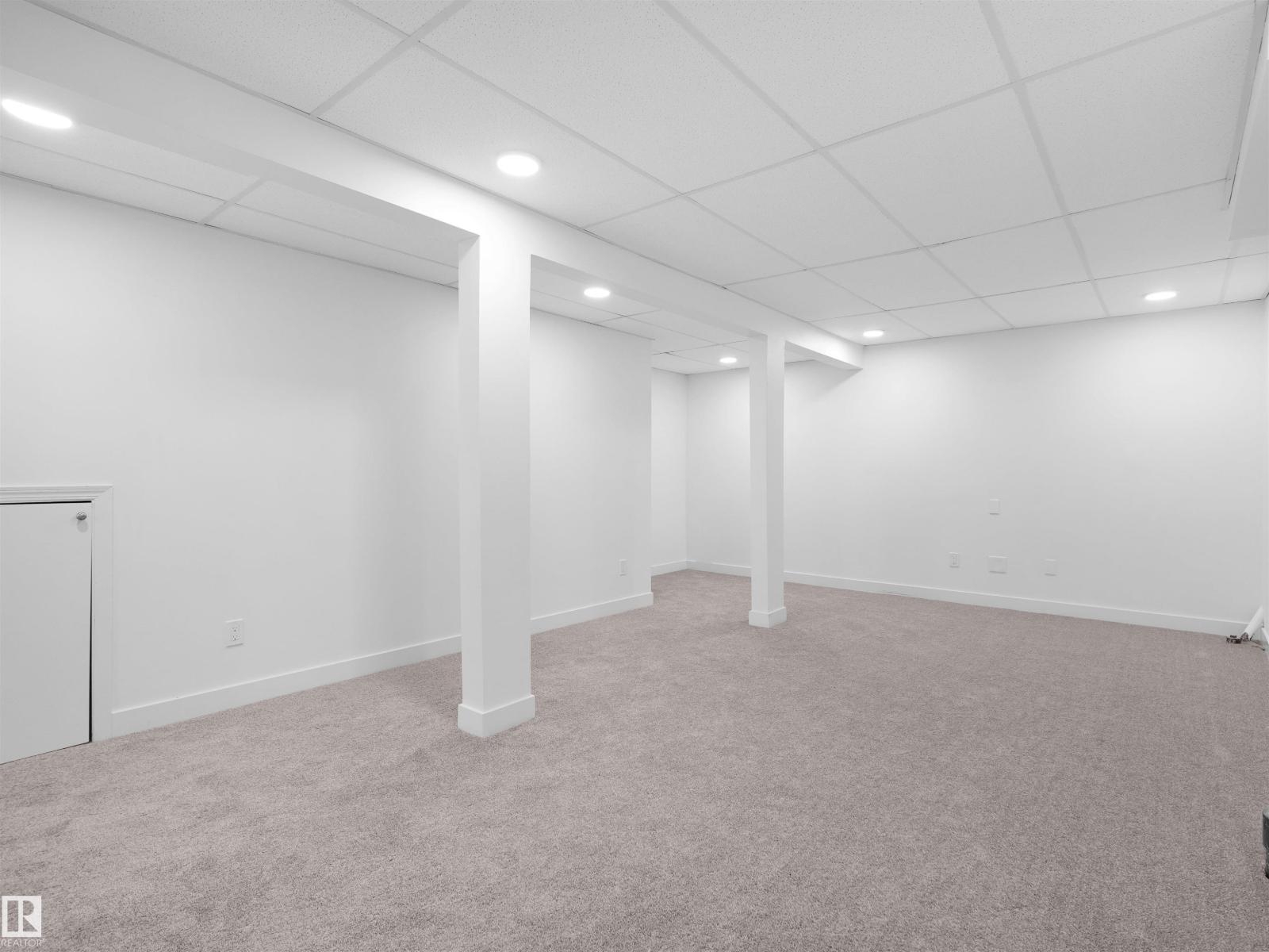 2908 44a Av Nw Property Photo 51