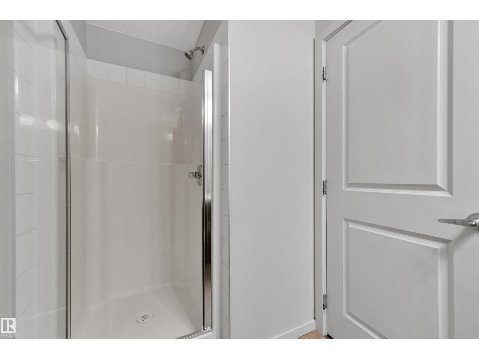 #326 5515 7 Av Sw Property Photo 11