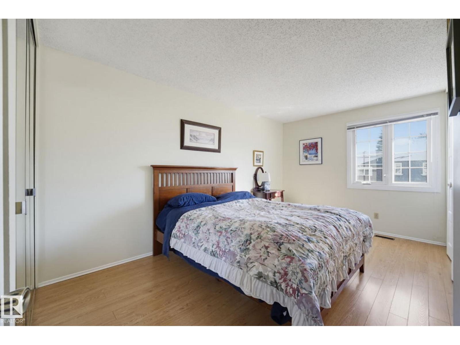 17072 67 Av Nw Property Photo 13