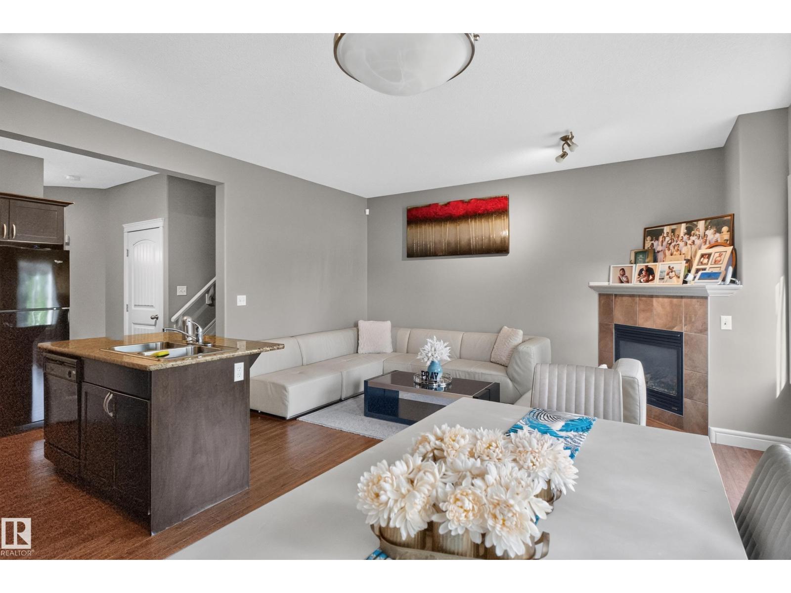 #21 15151 43 St Nw Nw Property Photo 5