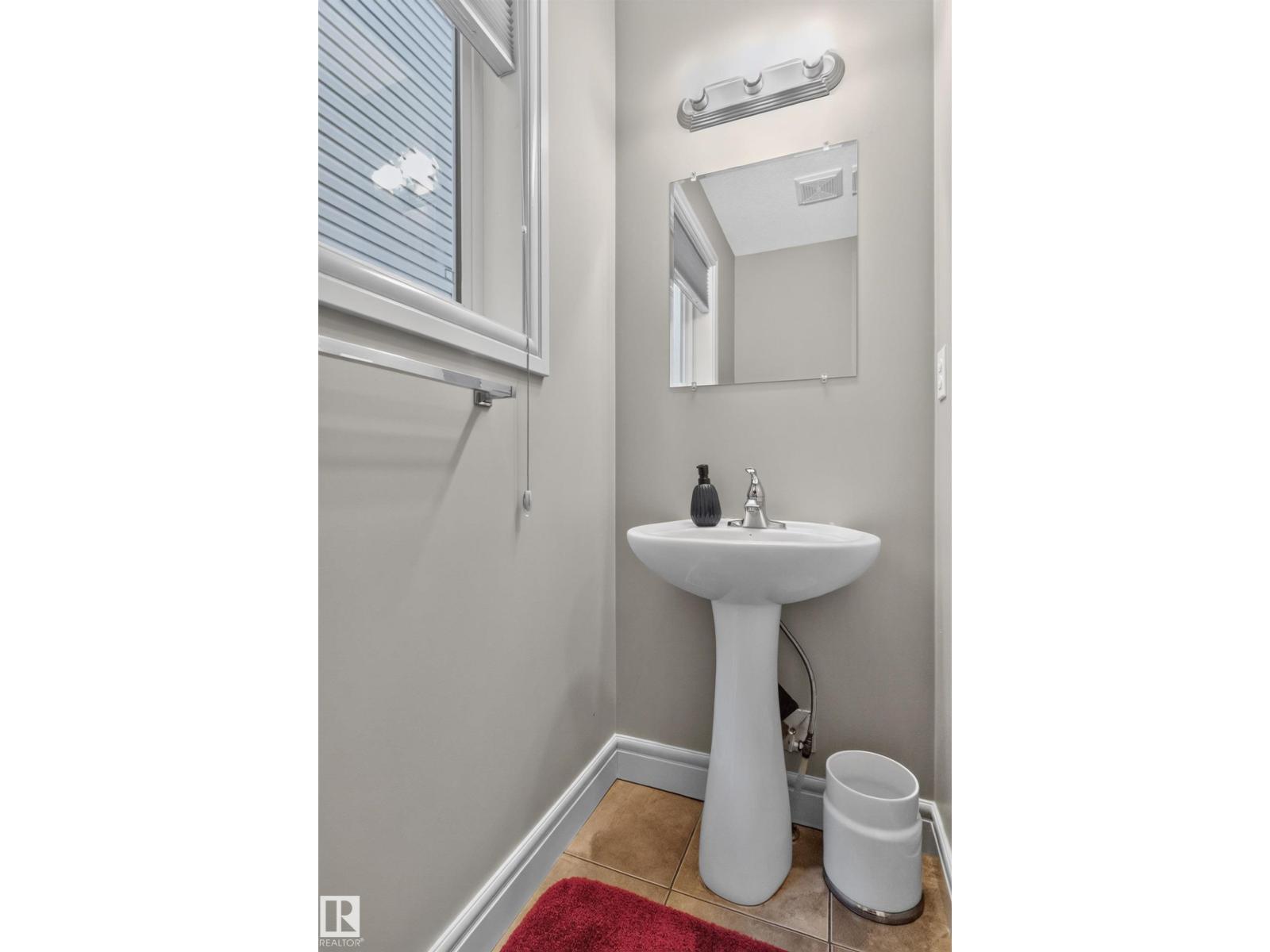 #21 15151 43 St Nw Nw Property Photo 6