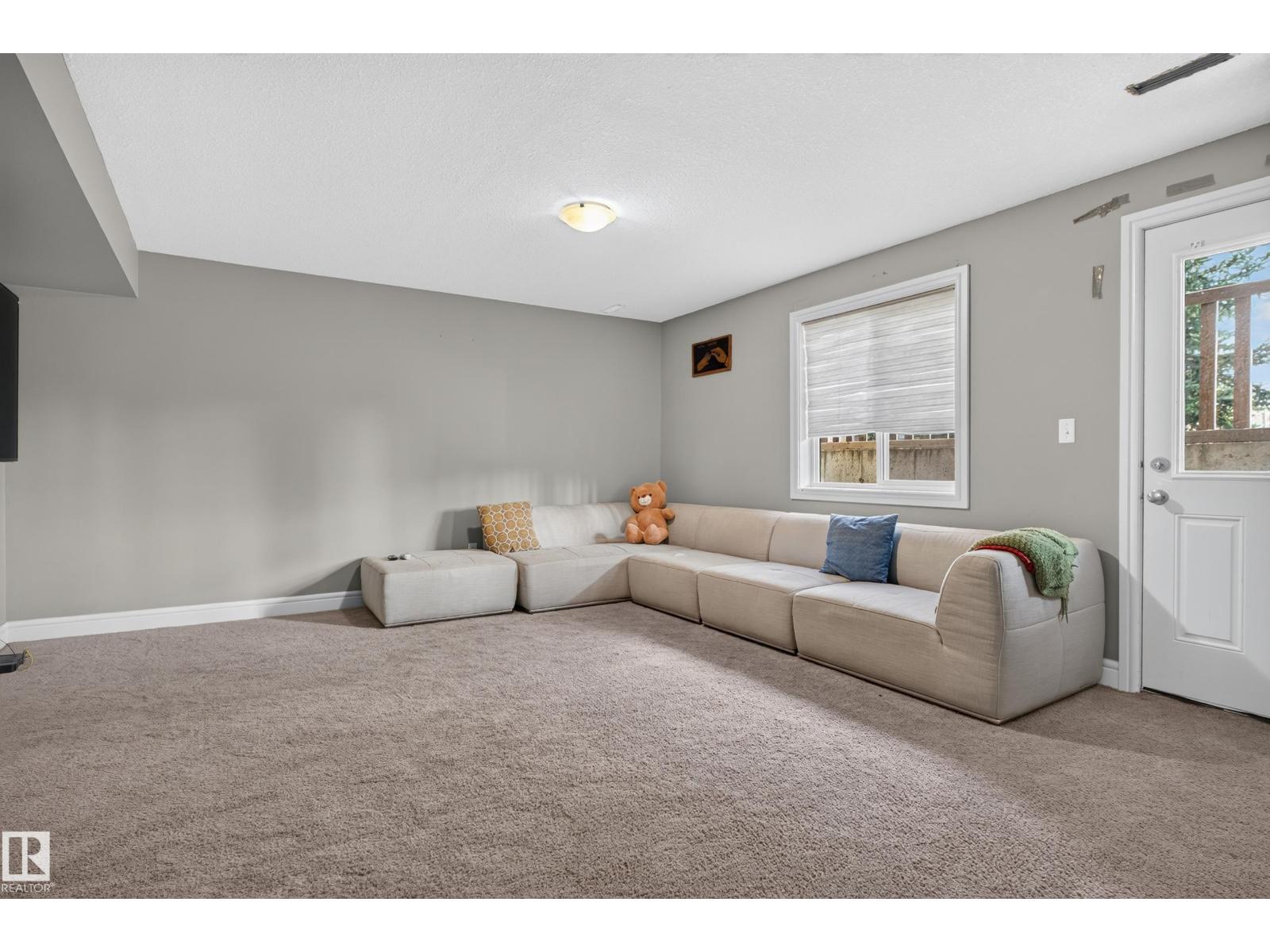 #21 15151 43 St Nw Nw Property Photo 29