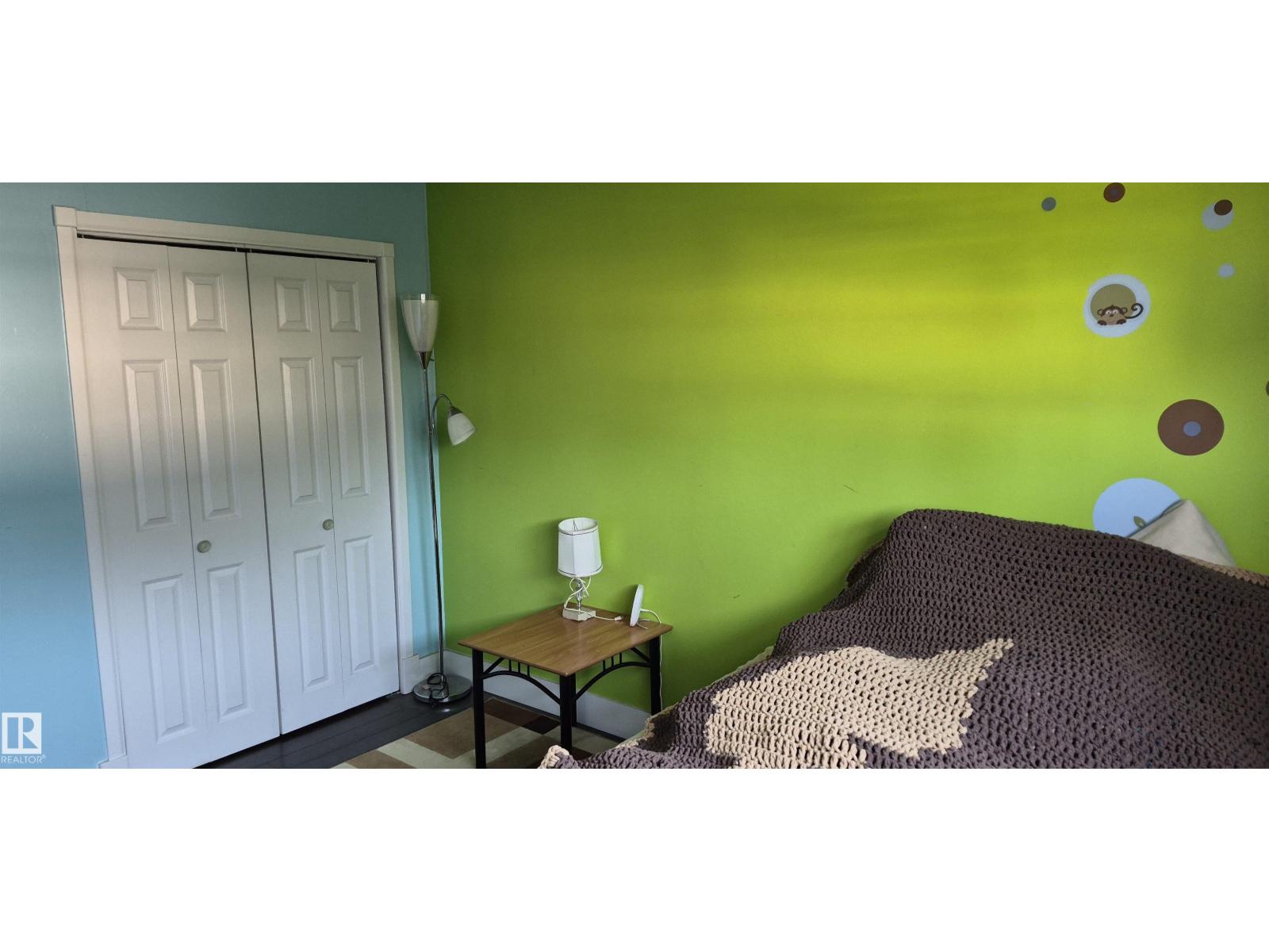 10523 105 St Property Photo 26