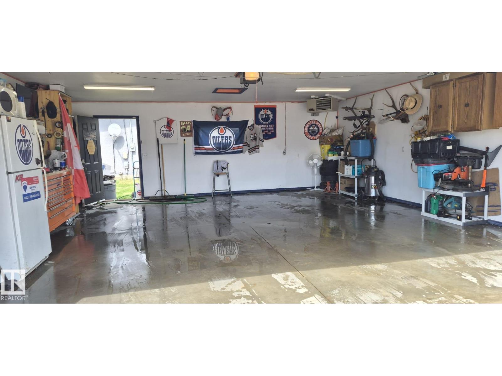10523 105 St Property Photo 33