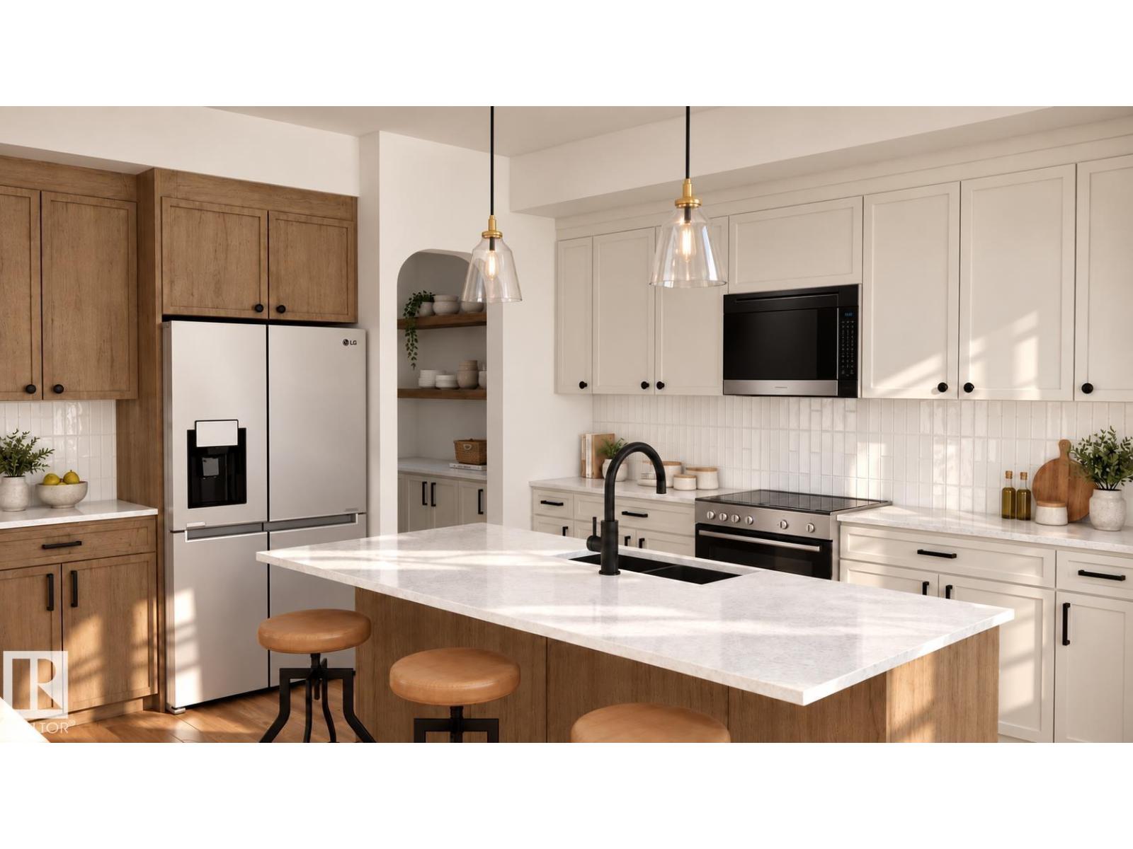 10405 104 St Property Photo 2