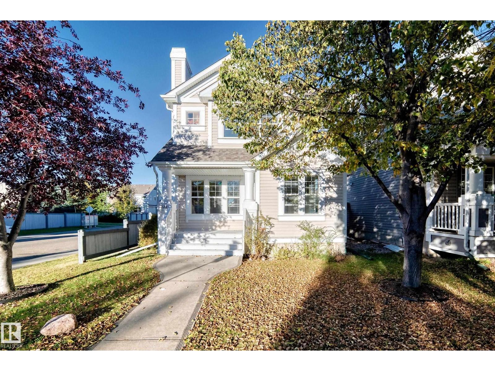 1022 80 ST SW Property Photo 1