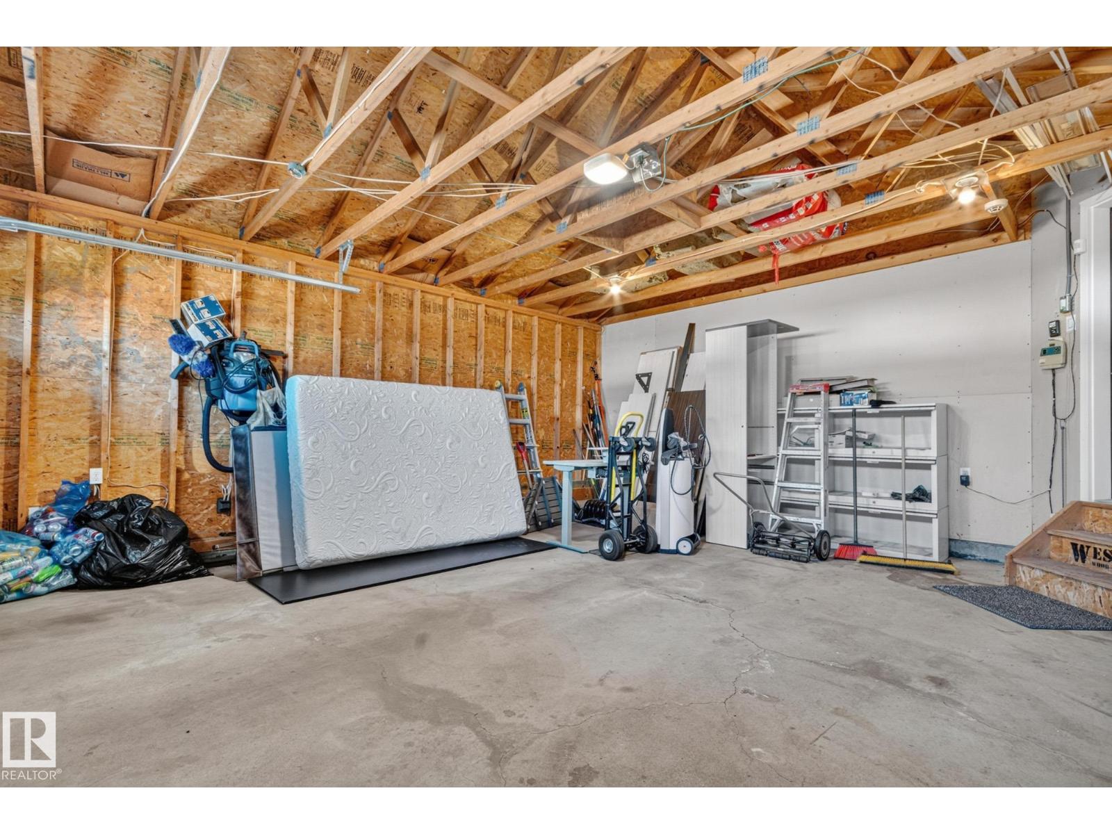 13725 131b Av Nw Property Photo 43
