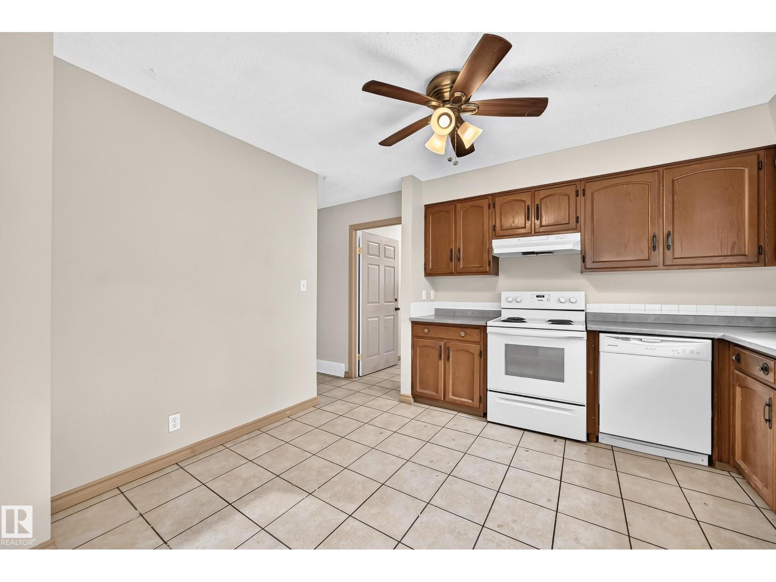 10919 69 Av Nw Property Photo 9