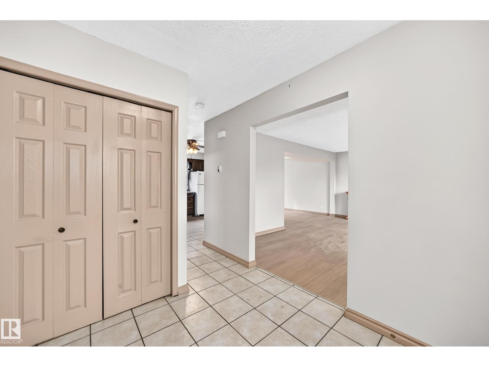 10919 69 Av Nw Property Photo 26