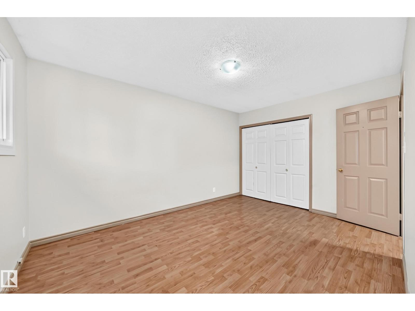 10919 69 Av Nw Property Photo 29