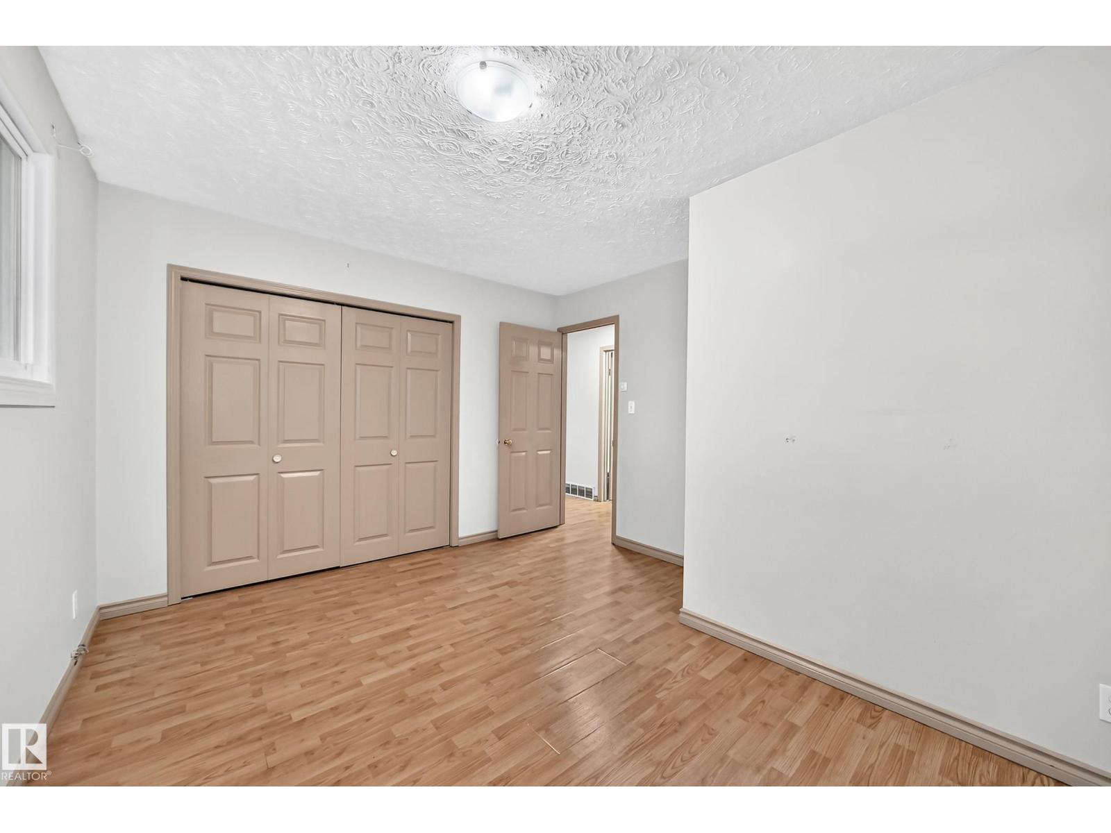 10919 69 Av Nw Property Photo 39