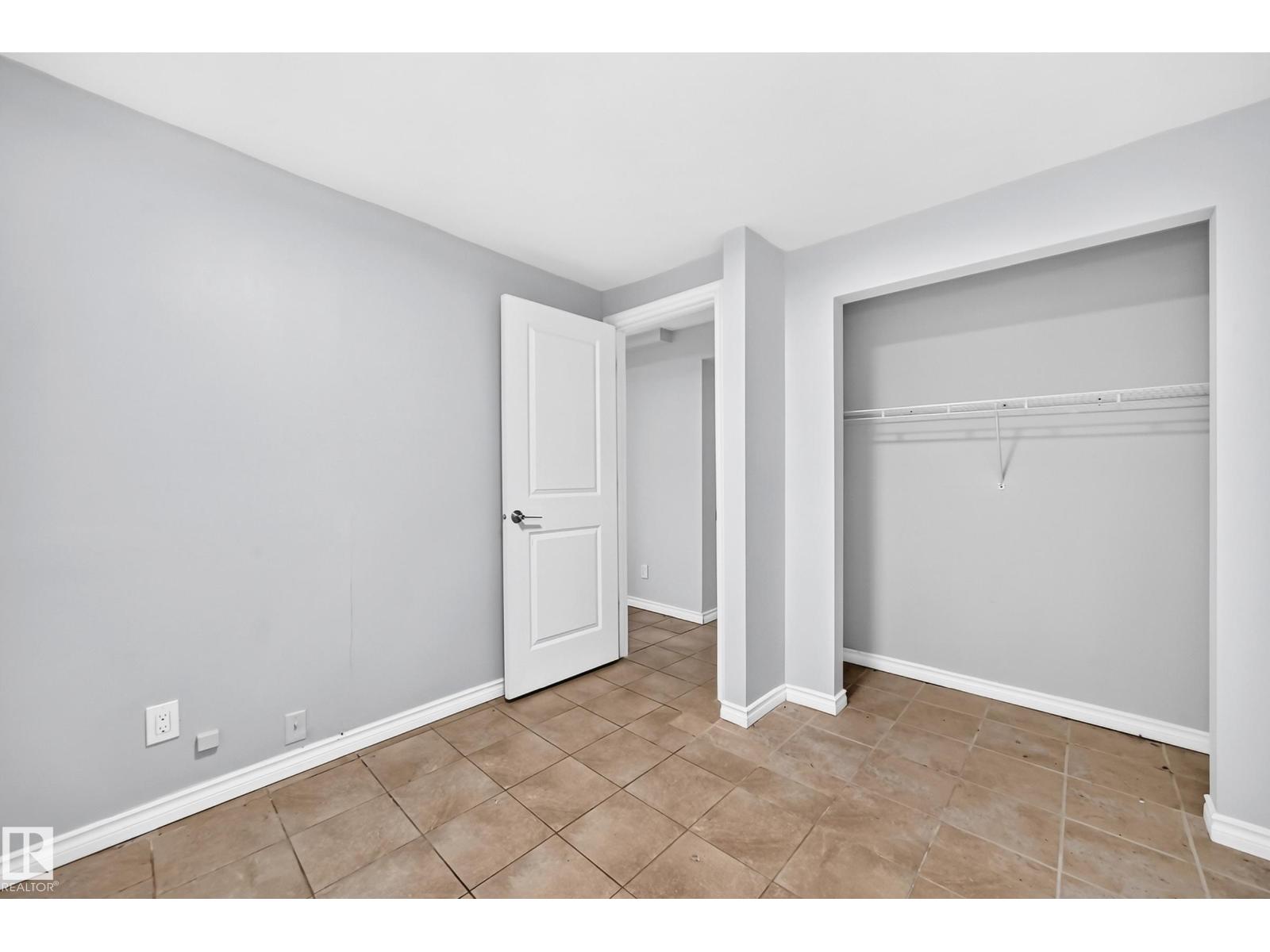 10919 69 Av Nw Property Photo 47