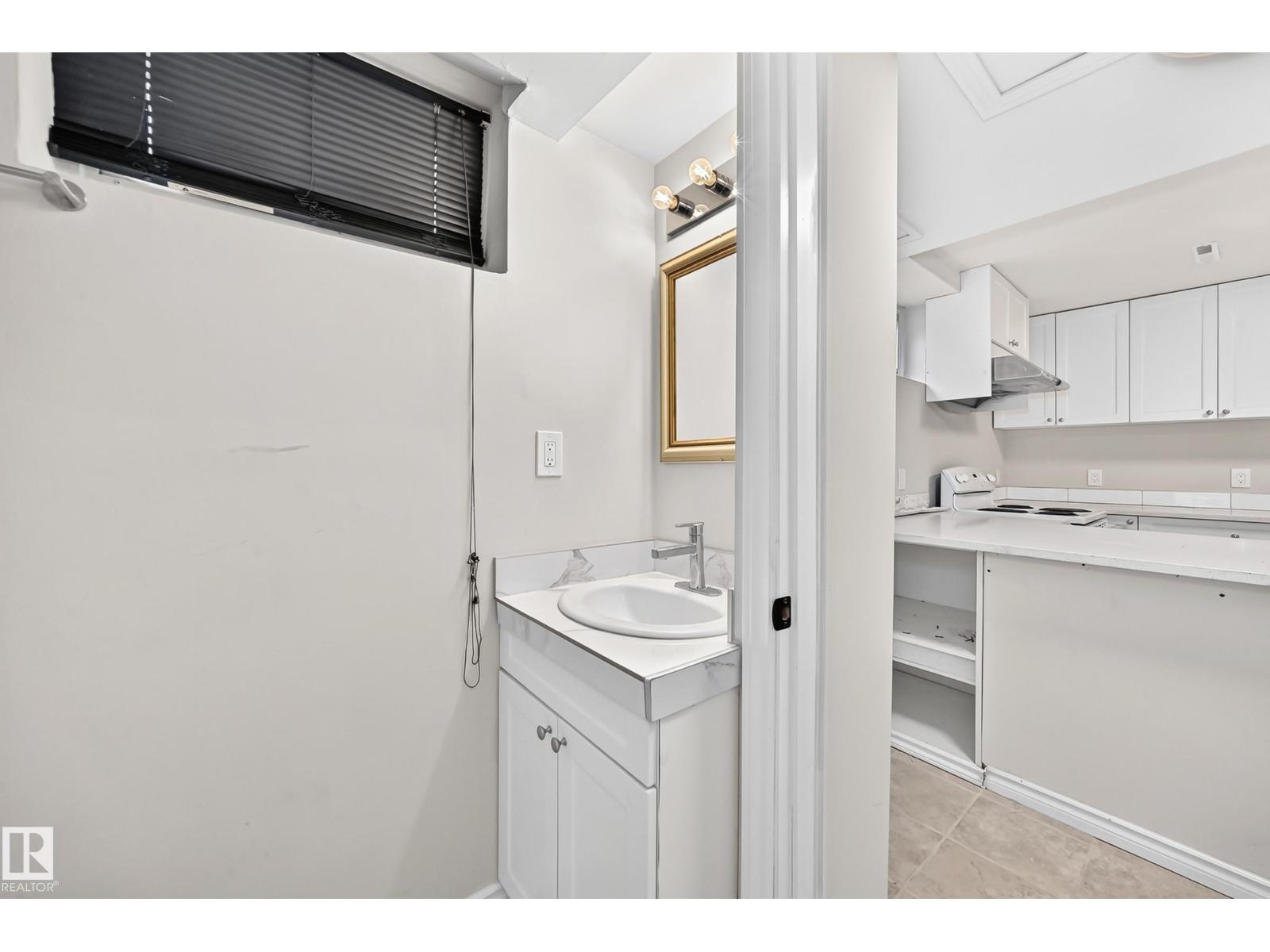 10919 69 Av Nw Property Photo 51