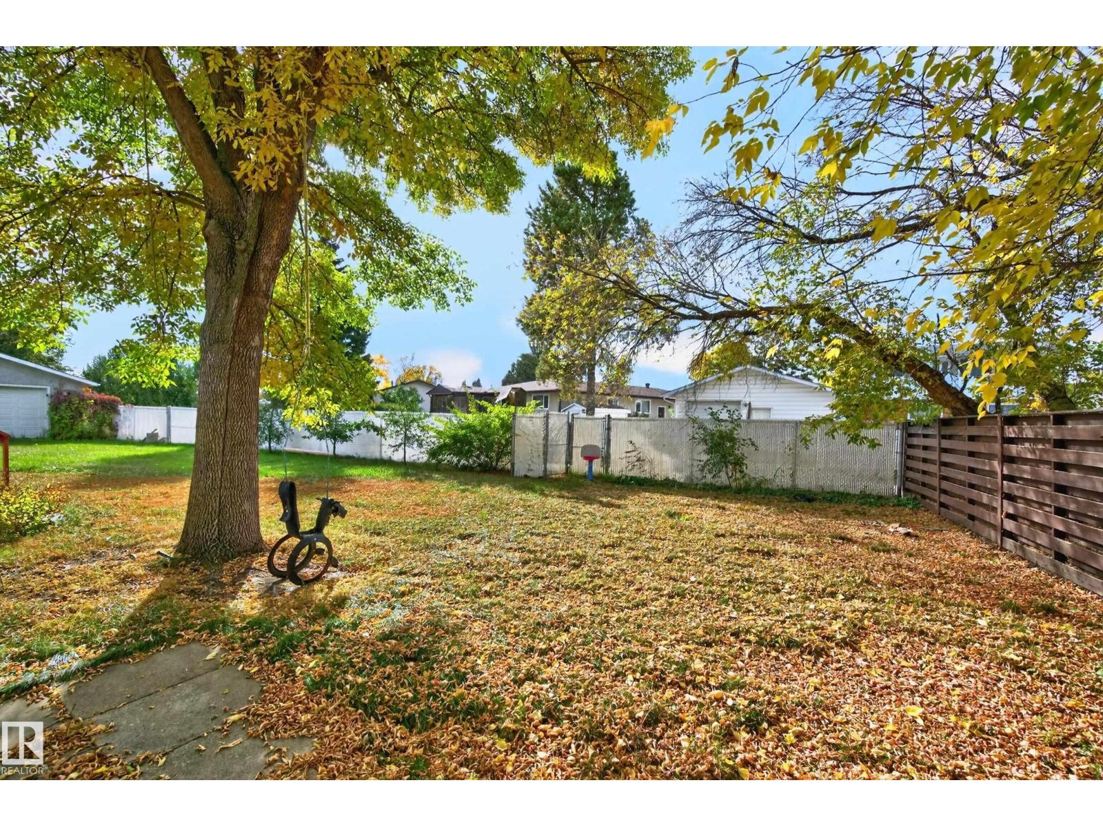109 Evergreen Cr Property Photo 19