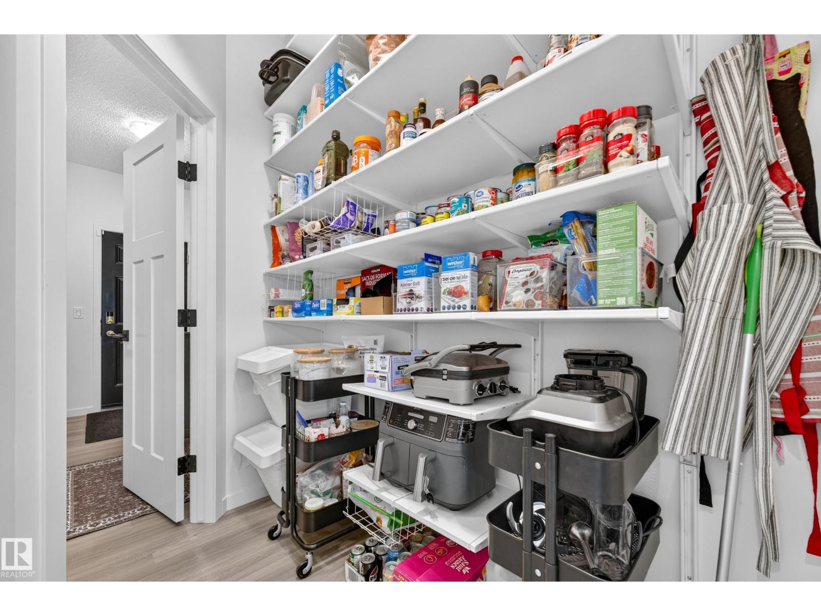 3120 Chokecherry Bend Bn Sw Property Photo 11