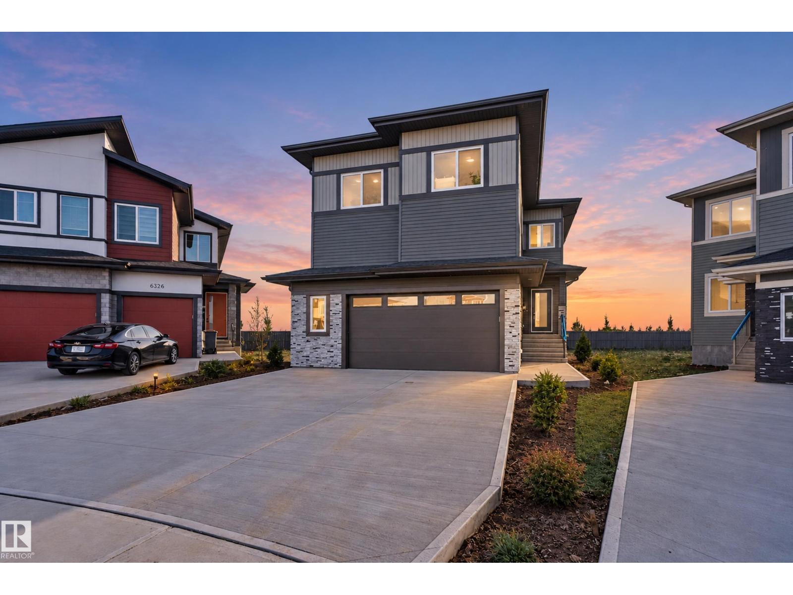 6320 24 ST NE NE Property Photo 1