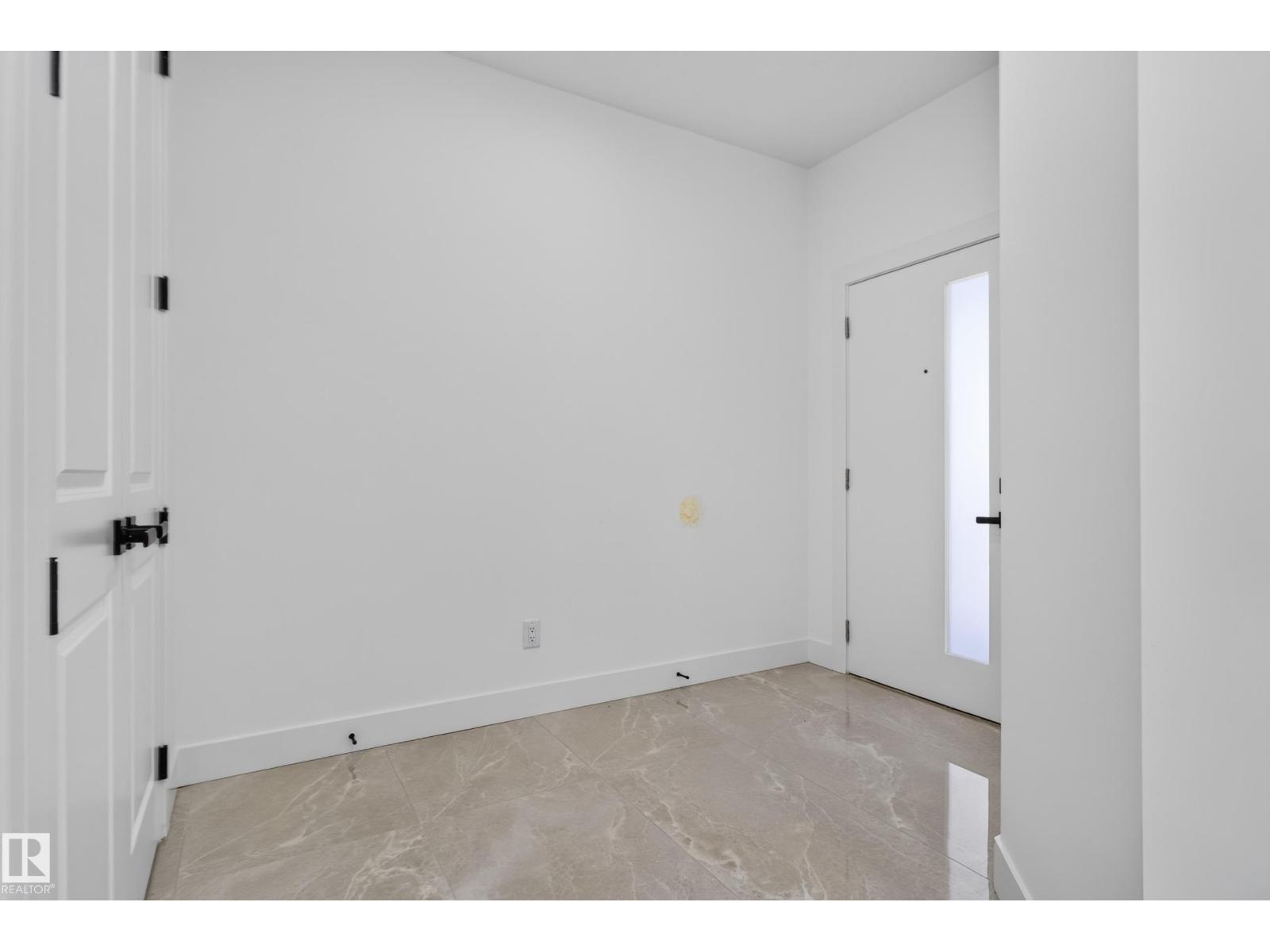 6320 24 St Ne Ne Property Photo 30