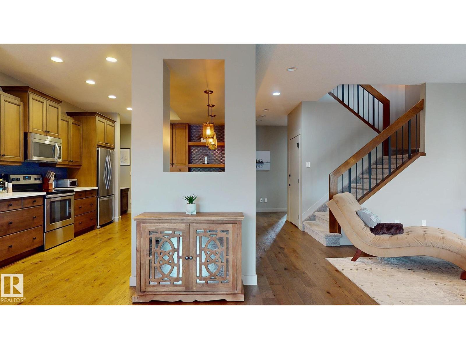 223 Hawks Ridge Bv Nw Property Photo 13