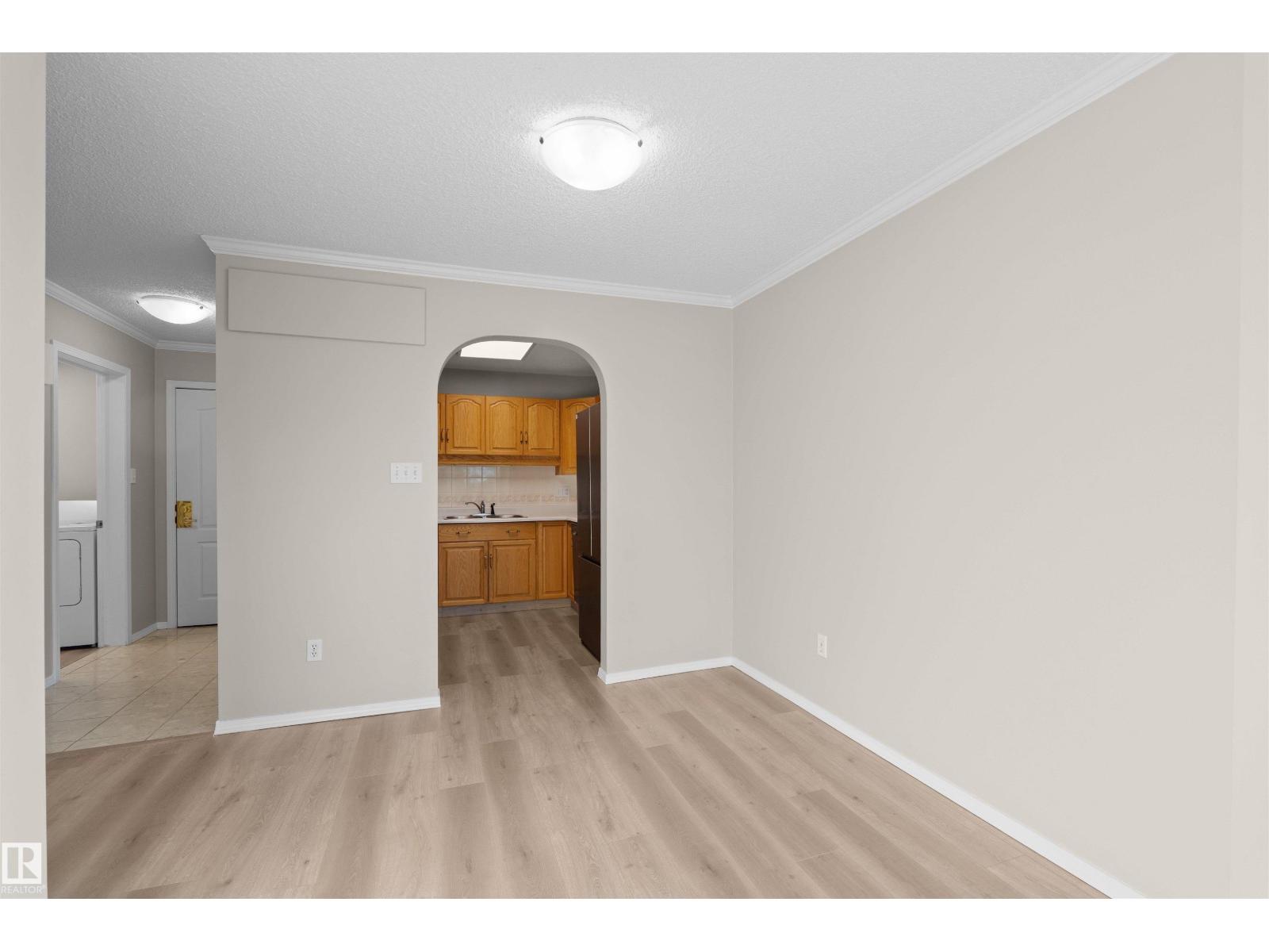 #408 10610 76 St Nw Property Photo 7