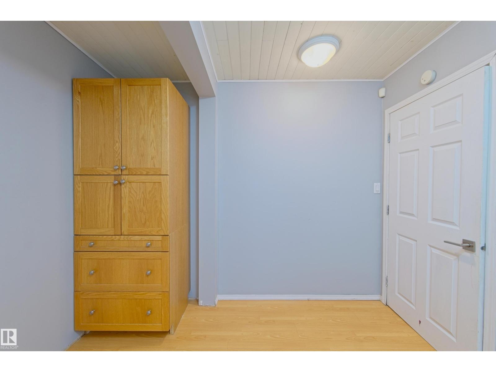 4947 49 Avenue Property Photo 19