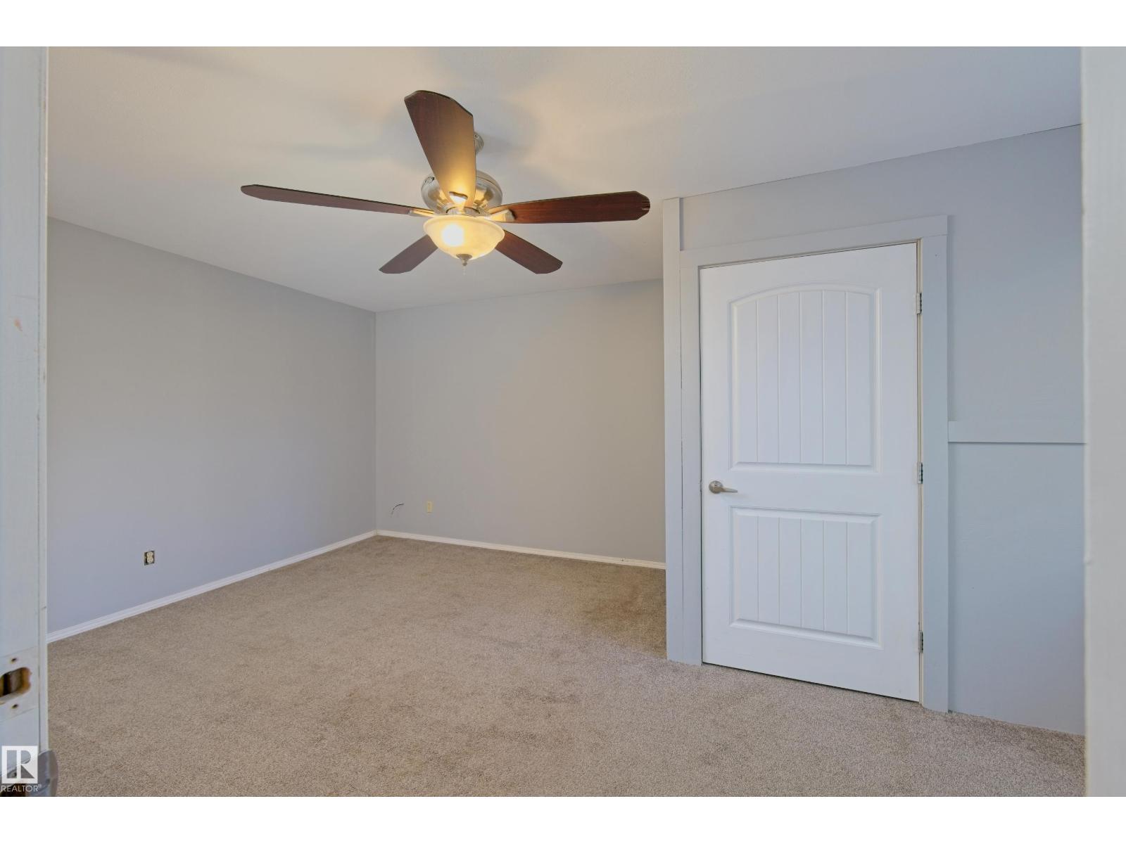 4947 49 Avenue Property Photo 21