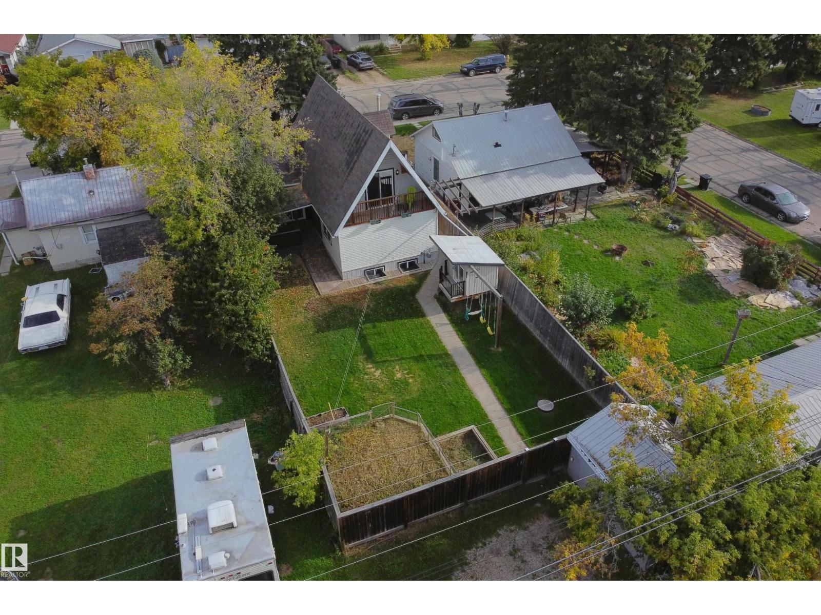 4947 49 Avenue Property Photo 50
