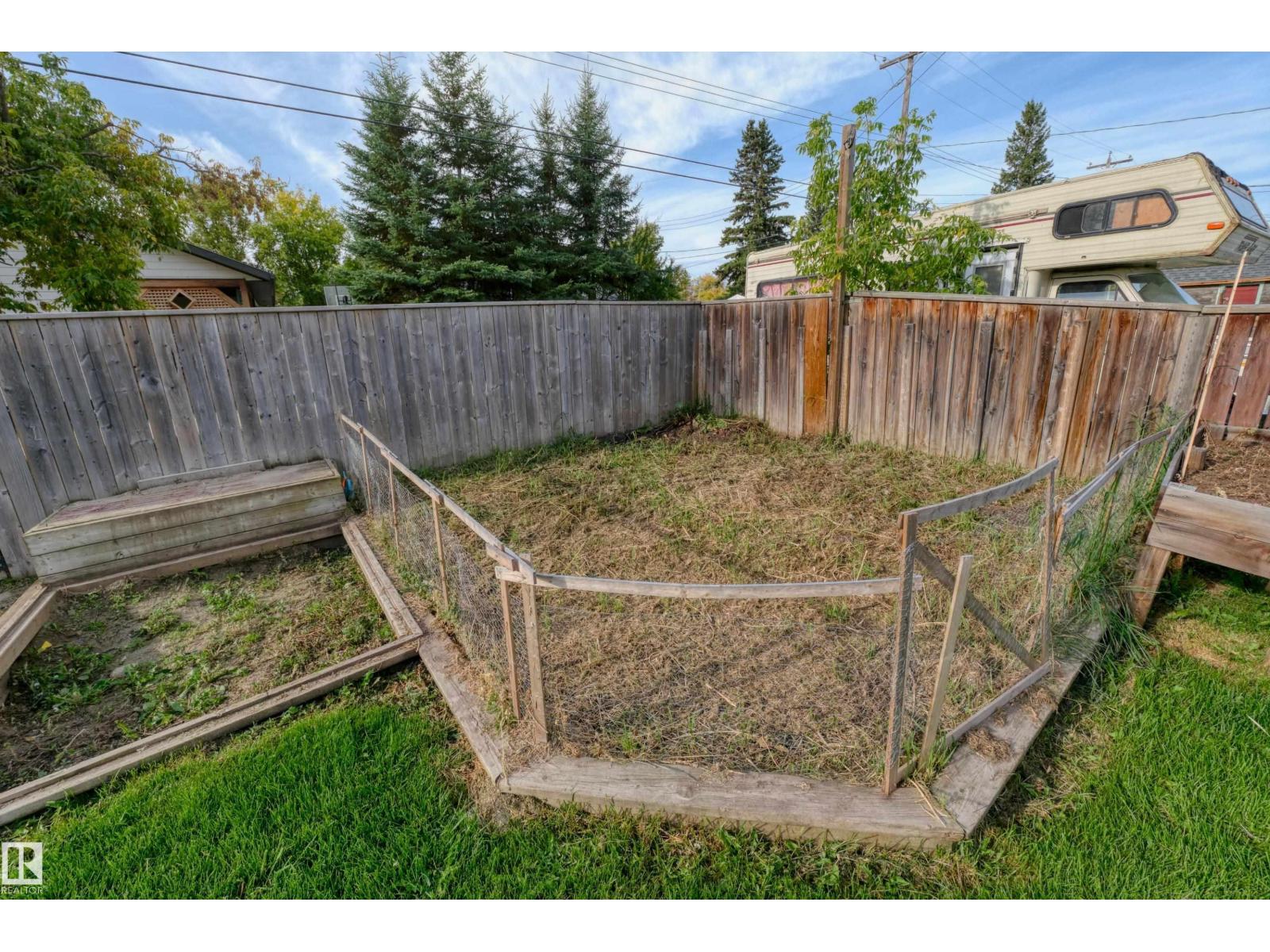 4947 49 Avenue Property Photo 57