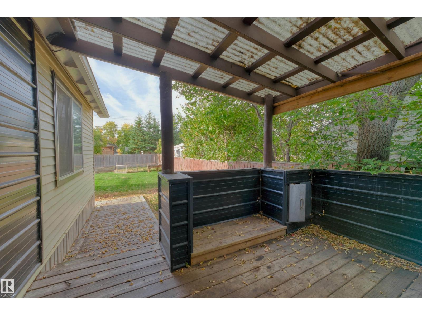 4947 49 Avenue Property Photo 60