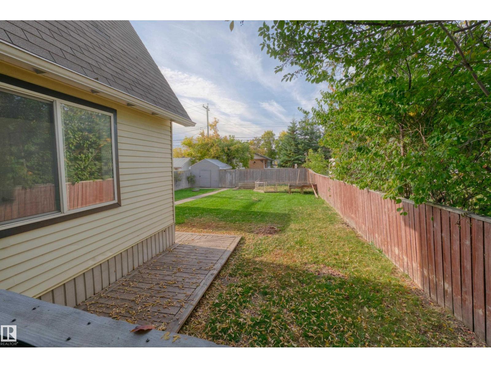4947 49 Avenue Property Photo 61