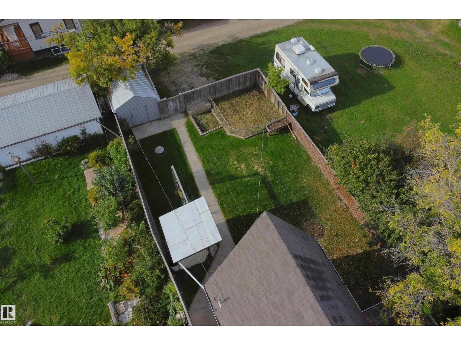 4947 49 Avenue Property Photo 64