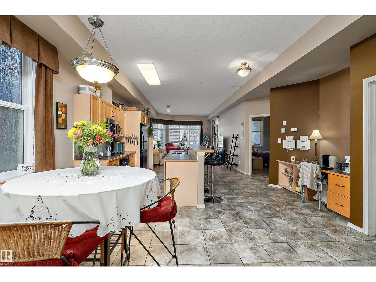 #120 10407 122 St Nw Property Photo 5