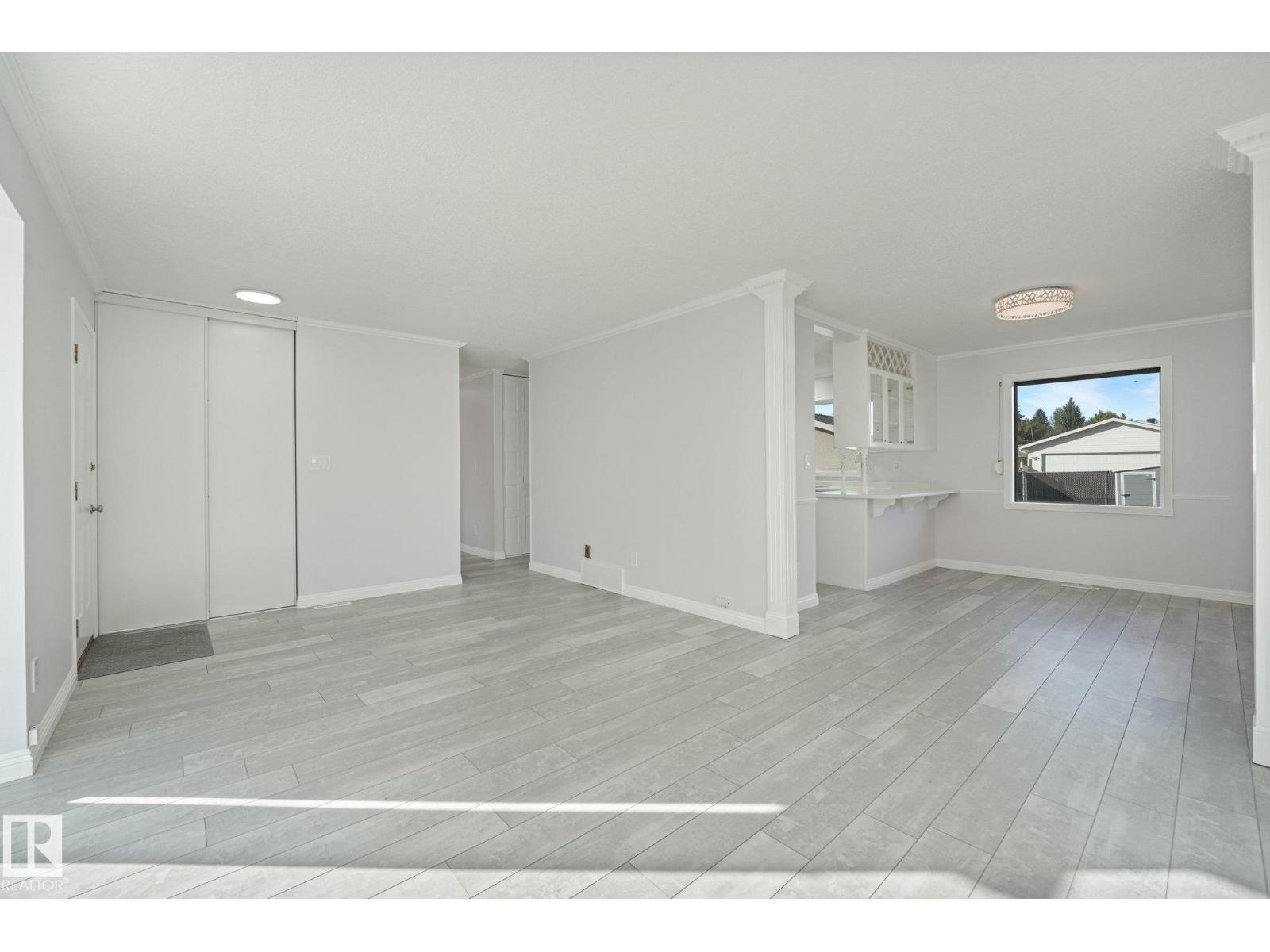 10218 167a Av Nw Property Photo 9