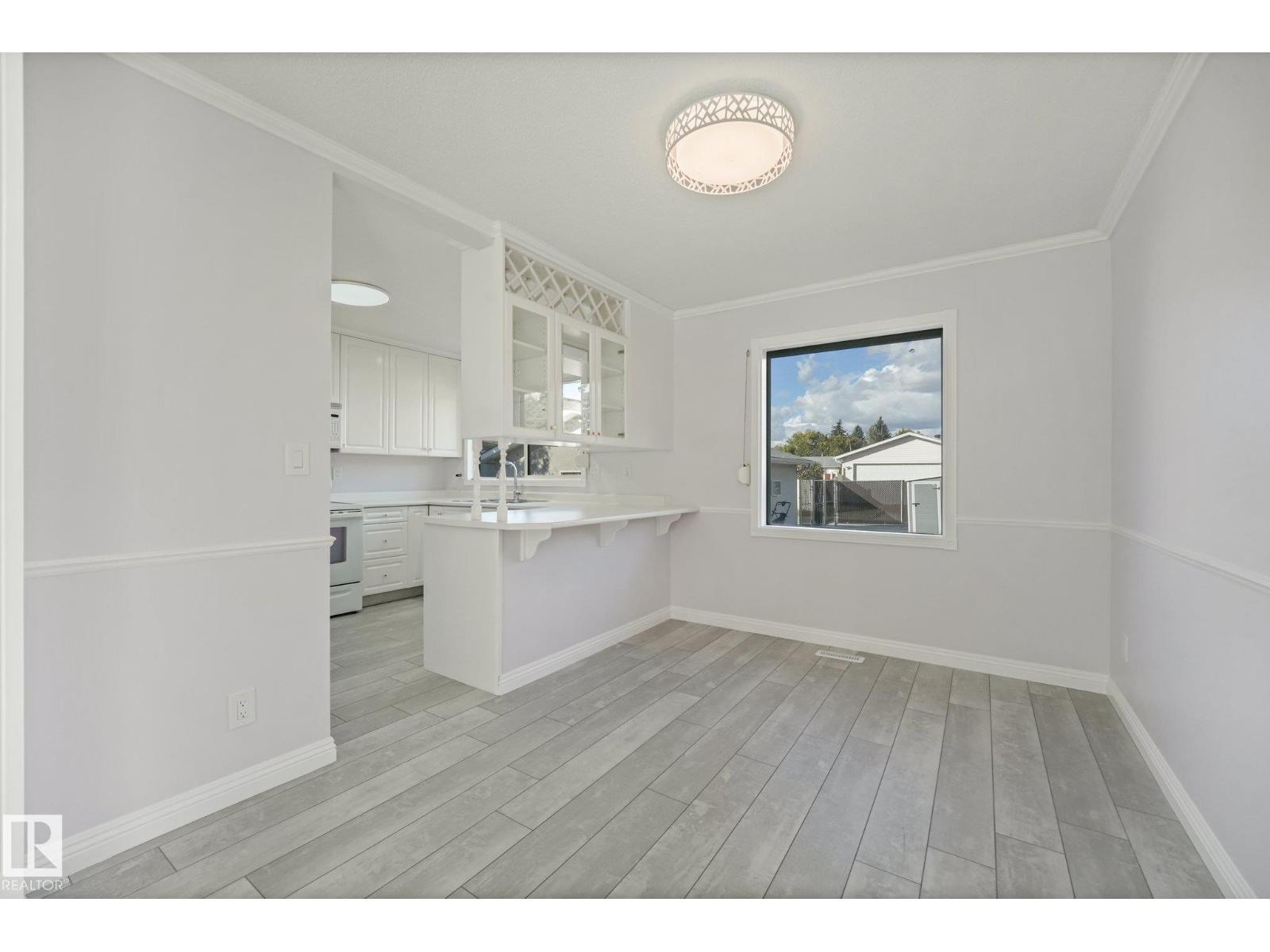 10218 167a Av Nw Property Photo 12