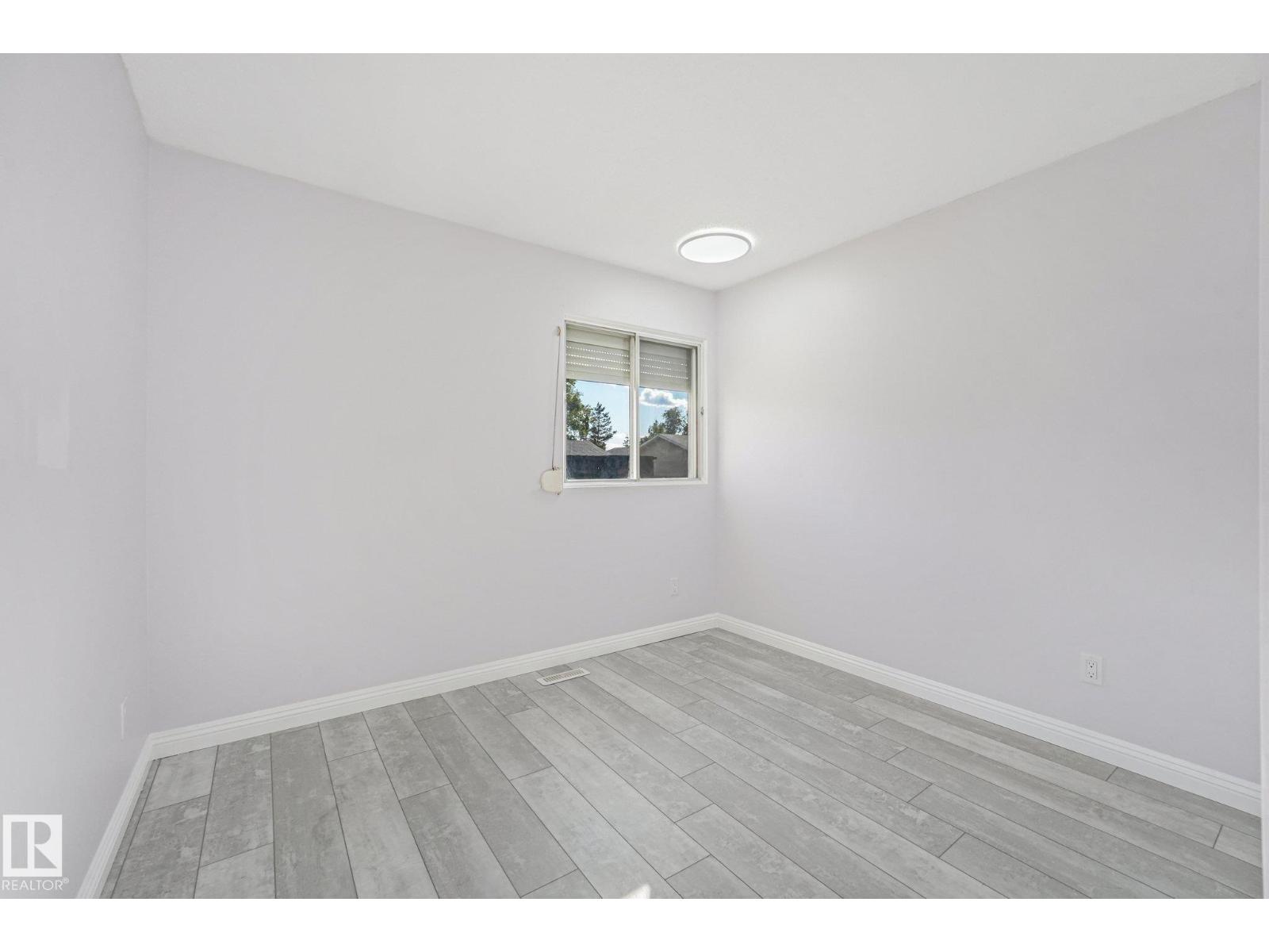 10218 167a Av Nw Property Photo 23