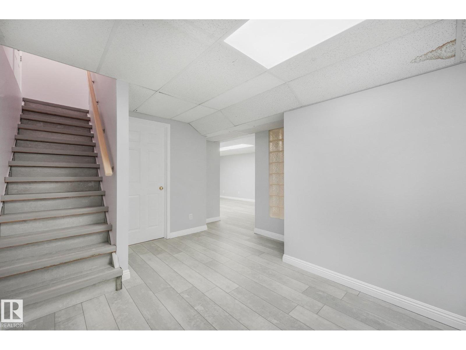 10218 167a Av Nw Property Photo 31