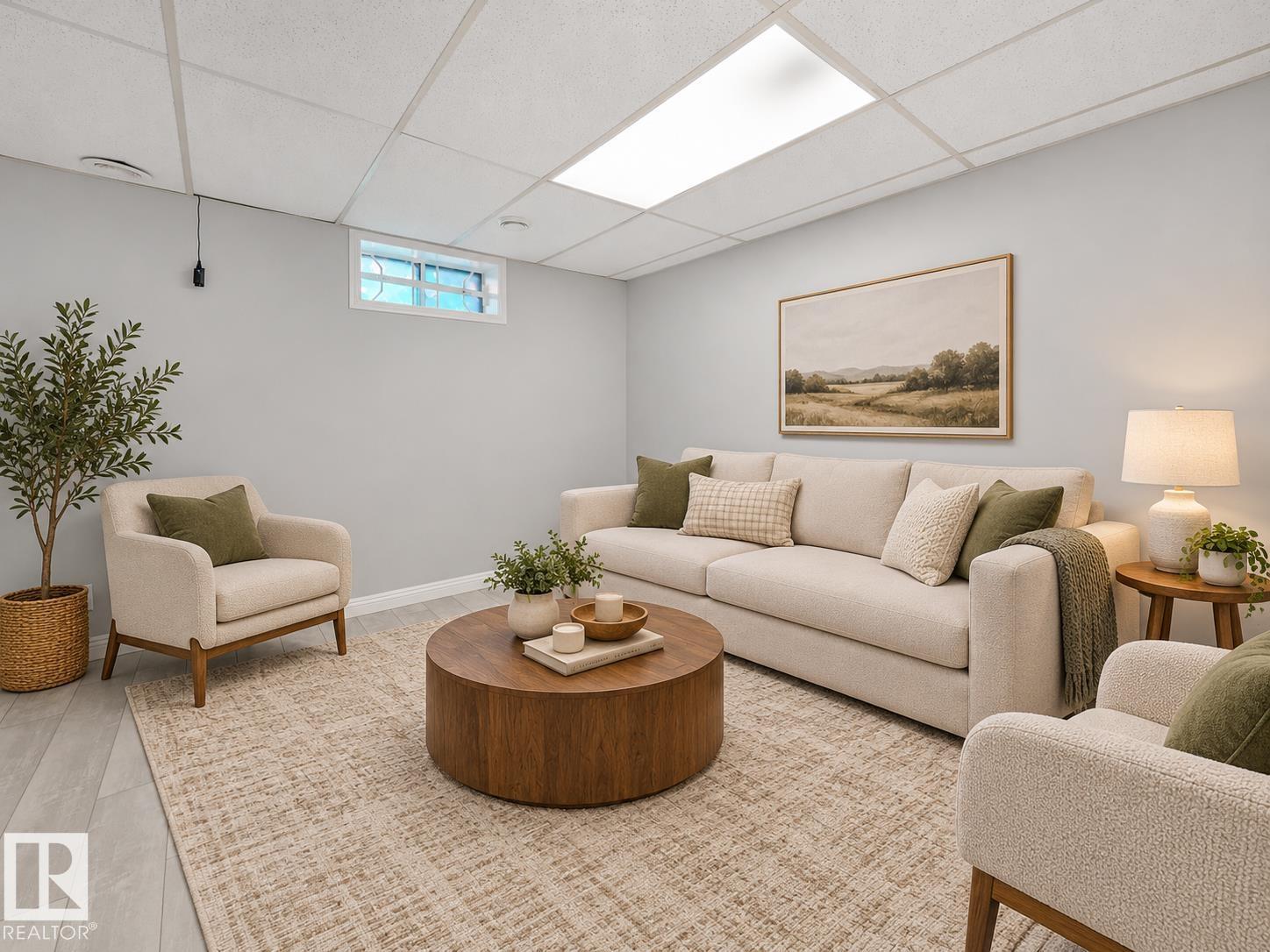 10218 167a Av Nw Property Photo 41