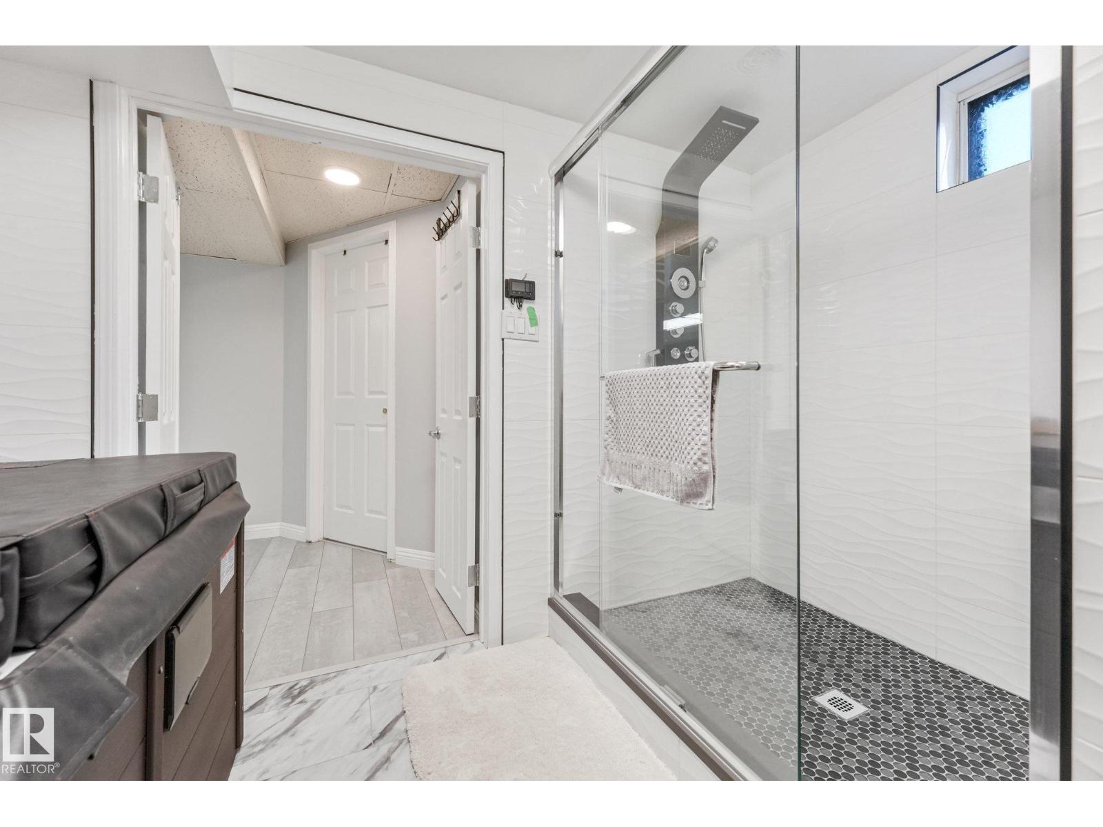 10218 167a Av Nw Property Photo 47
