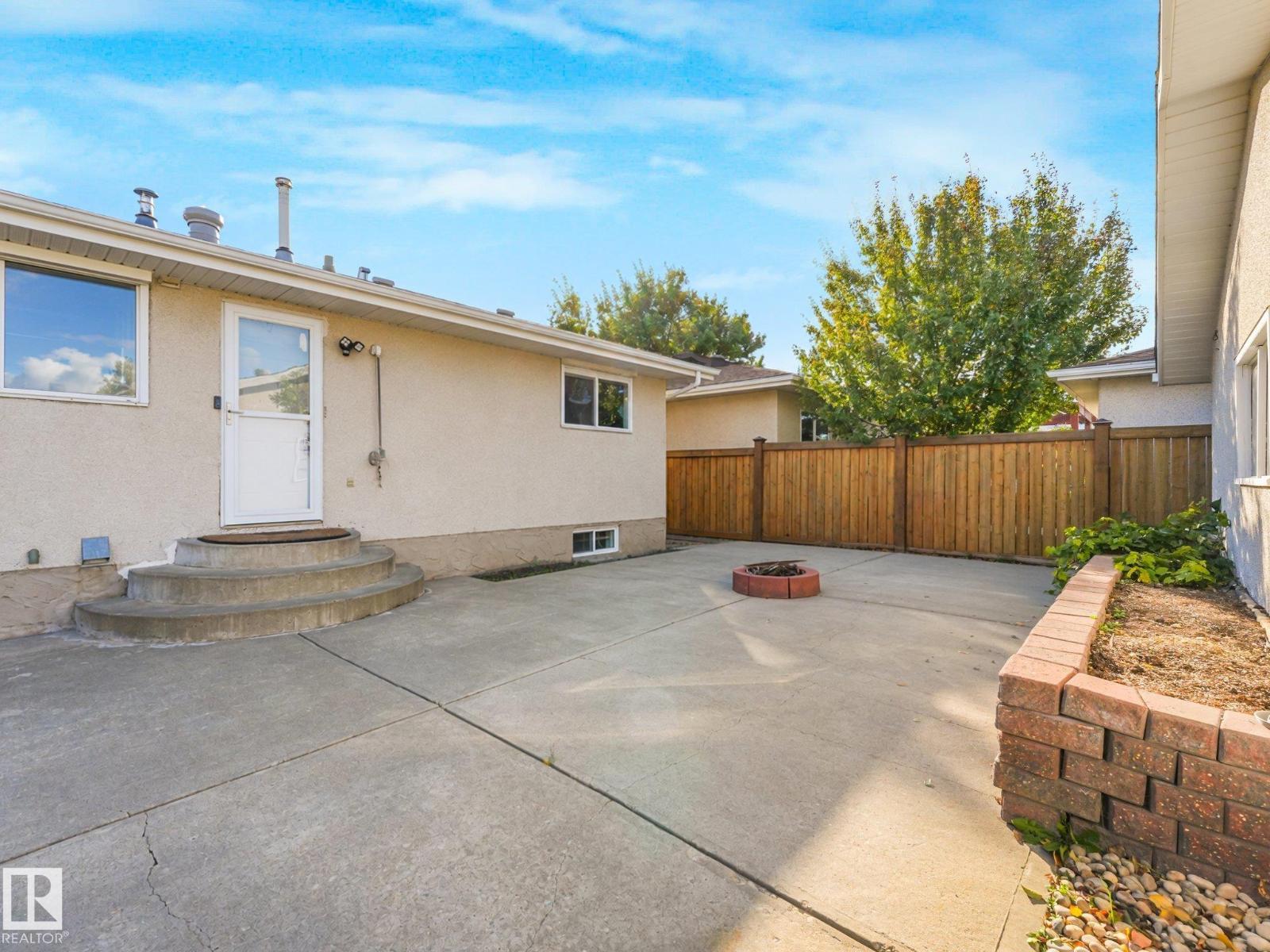 10218 167a Av Nw Property Photo 55