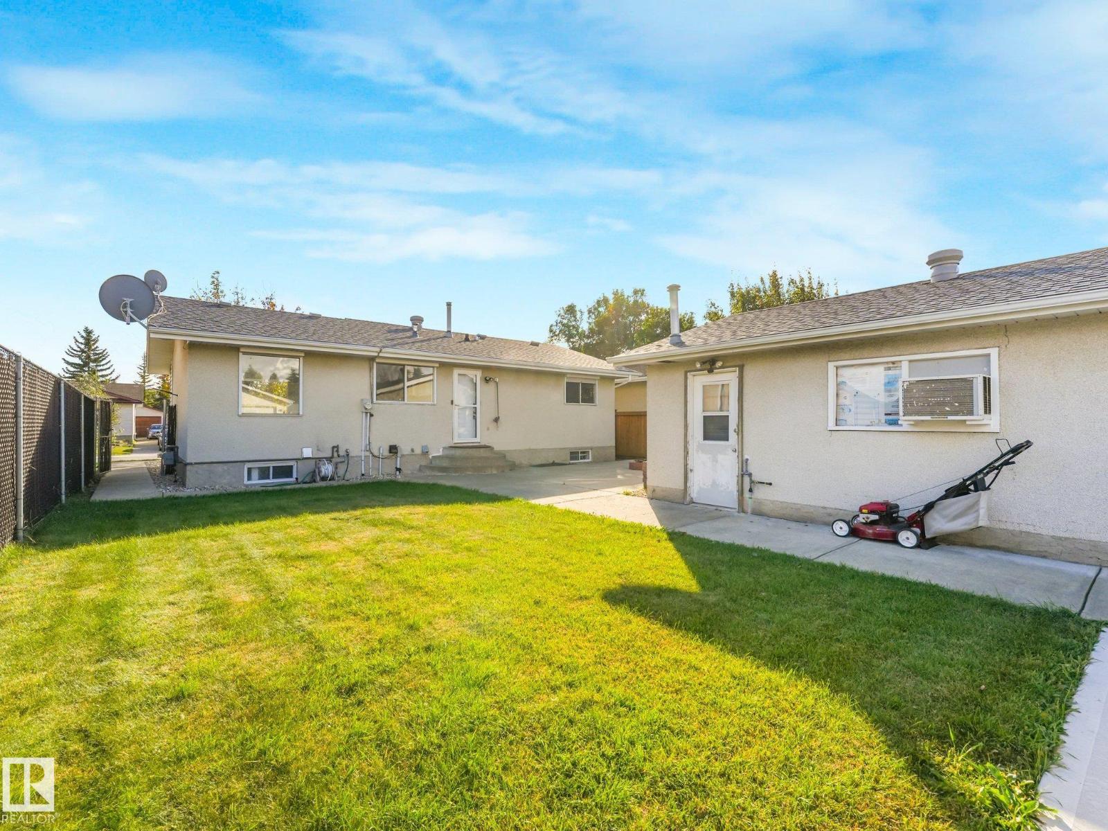 10218 167a Av Nw Property Photo 57