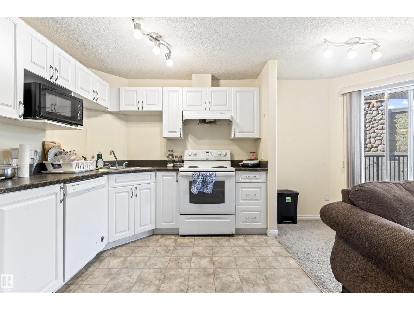 #117 111 Edwards Dr Sw Property Photo 8