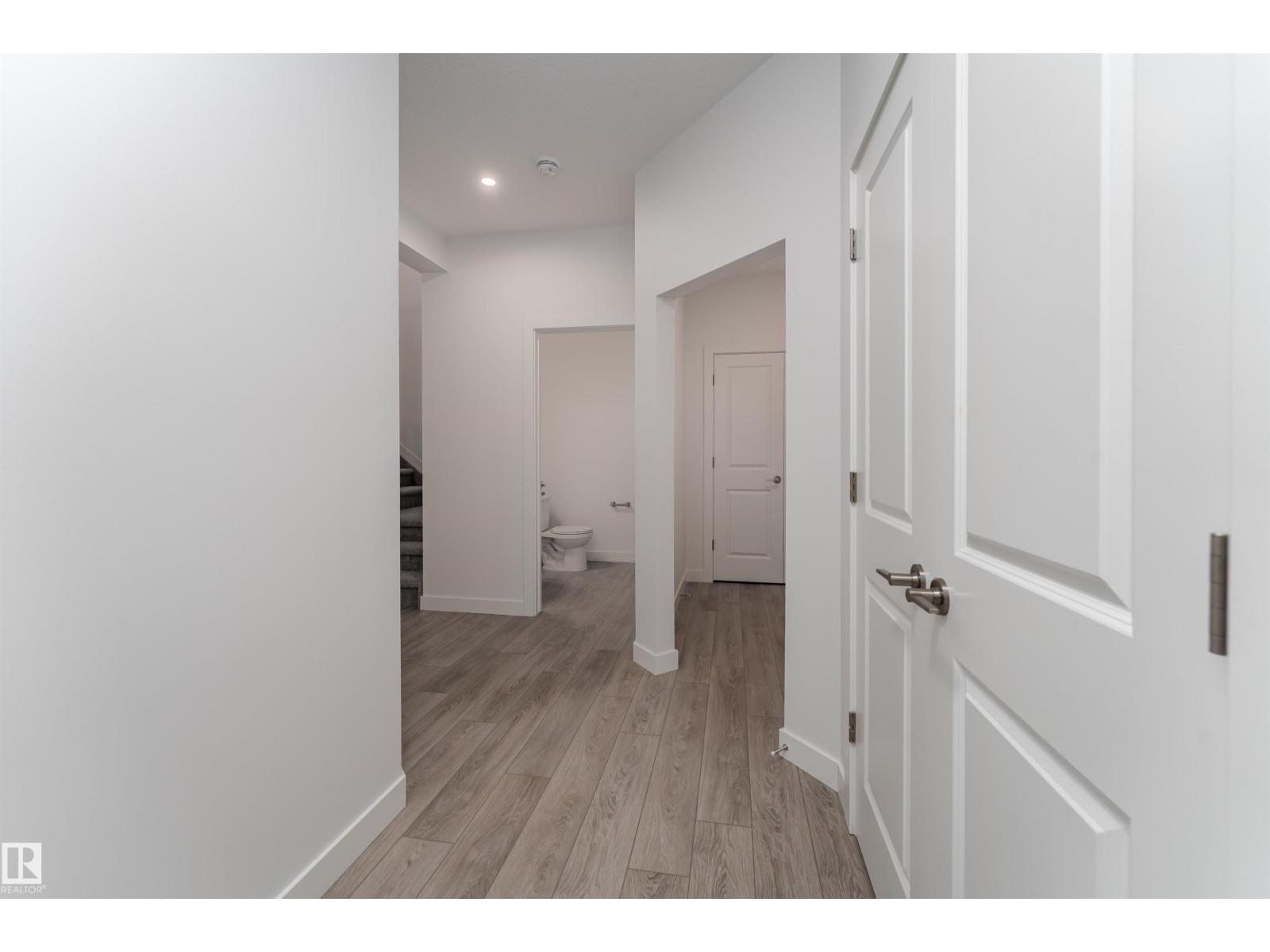 332 27 St Sw Property Photo 15